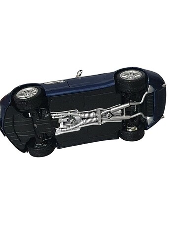 Beden Vintage 1/18 Maisto BMW V8