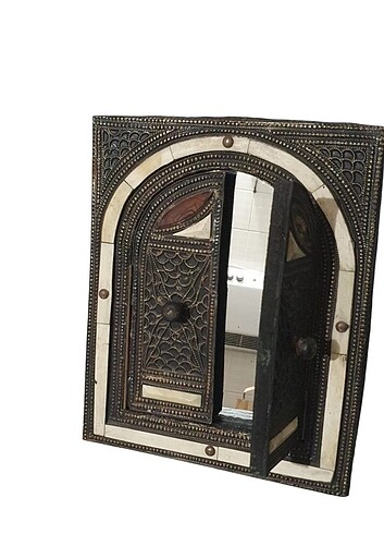 Beden Vintage Hint Ahşap Kapaklı Ayna