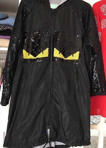 Beyoğlu Butik Bayan Yağmurluk 