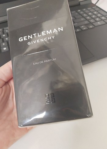 Beden Renk Givenchy Gentleman 100ml