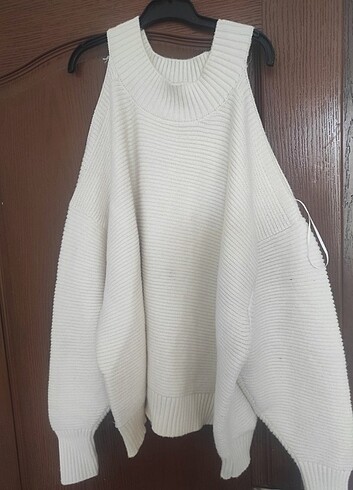 38 Beden Zara yandan kollar açık 