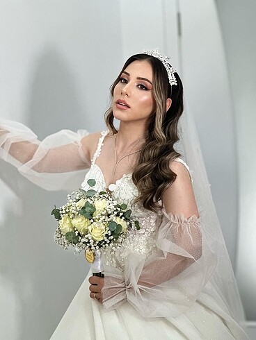 36 Beden beyaz Renk Aysira gelinlik