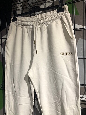l Beden Guess Eşofman