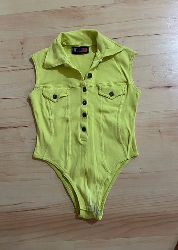 Düğmeli Kolsuz Çıtçıtlı Body