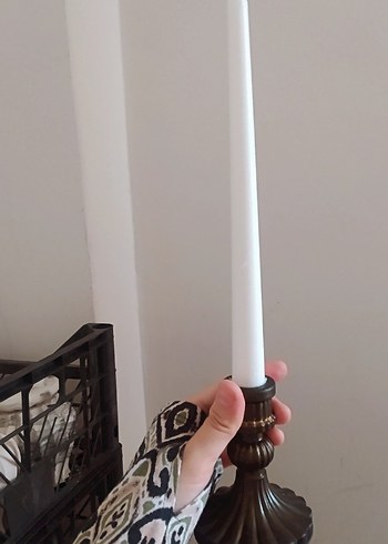 Beden Beyaz Uzun Mum ve vintage görünüm Mumluk