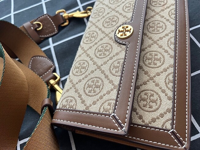 Tory Burch Tory burch