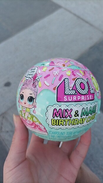 Lol Mix&make birthday cake 
