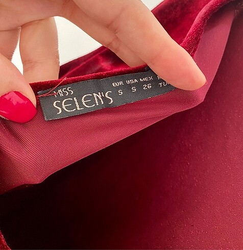 s Beden bordo Renk BORDO KADİFE ELBİSE