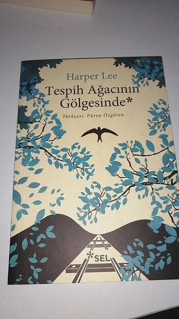 Tesbih Ağacının Gölgesinde