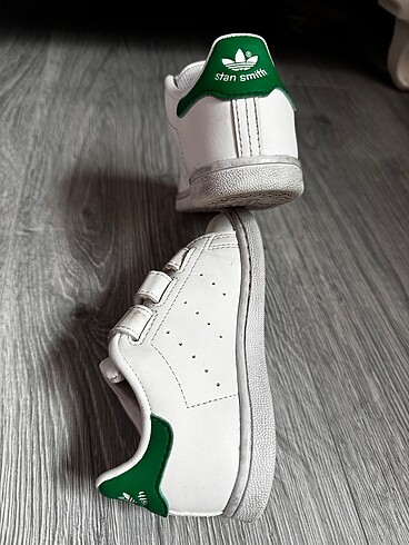 25 Beden Adidas orjinal çocuk ayakkabı