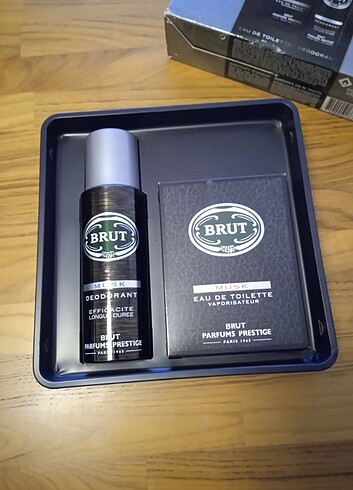 BRUT Parfüm ve Deodorant 