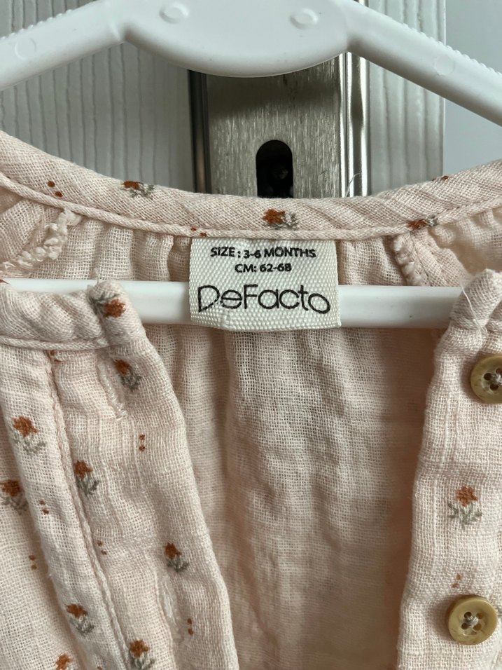 Düğmeli Bej Baskılı Bebek Kız Tulum - Görsel 4