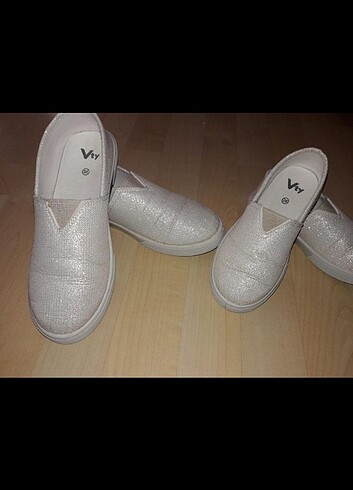 İki çift  29 ve 35 numara - Görsel 2