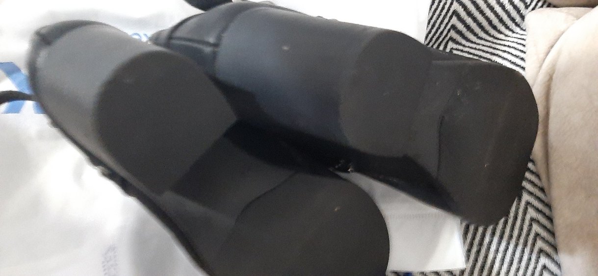 Tokalı Siyah Kadın Botu, Kalın Topuklu - Görsel 5