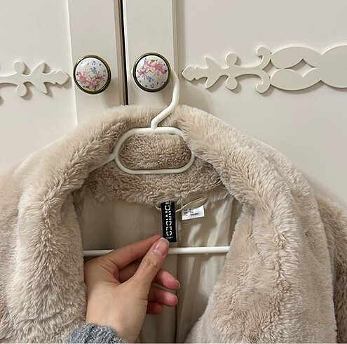 H&M H&M Peluş Kürk