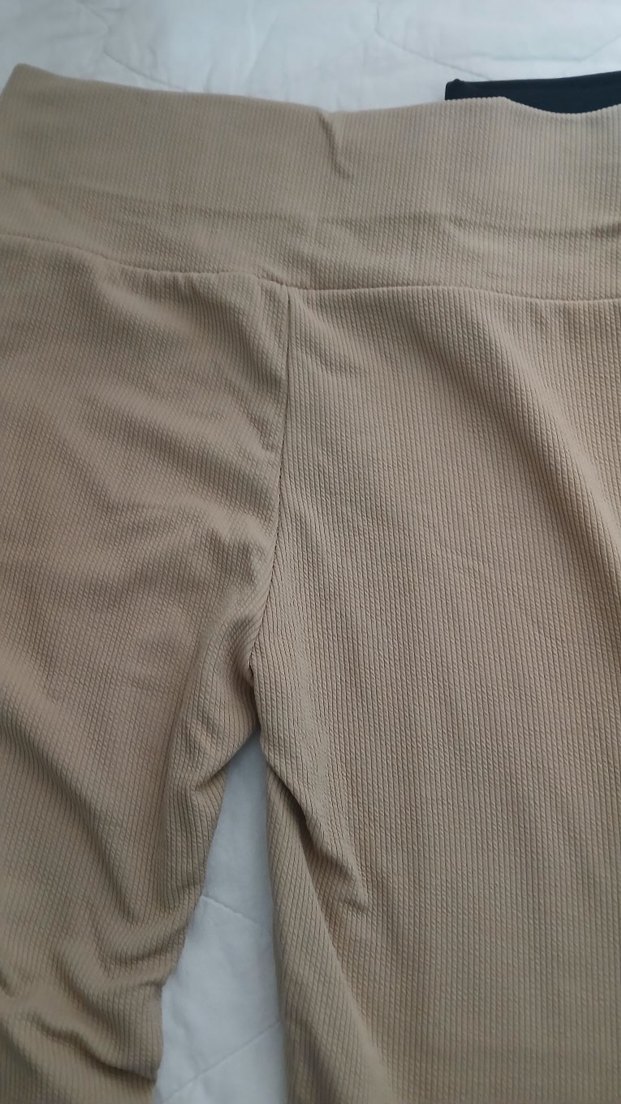 Siyah Elastik Kadın Tayt - Görsel 3