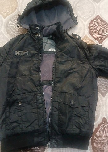 Erkek Çocuk Siyah Fermuarlı Ceket - Görsel 2