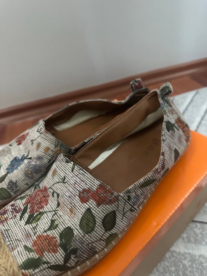 Çiçek Desenli Bohem KadınBabet - Görsel 5