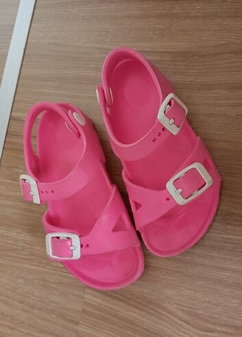 Birkenstock ki çocuk sandalet