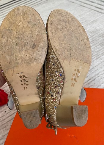 Kız Çocuk Parlak Altın Babet Ayakkabı - Görsel 4