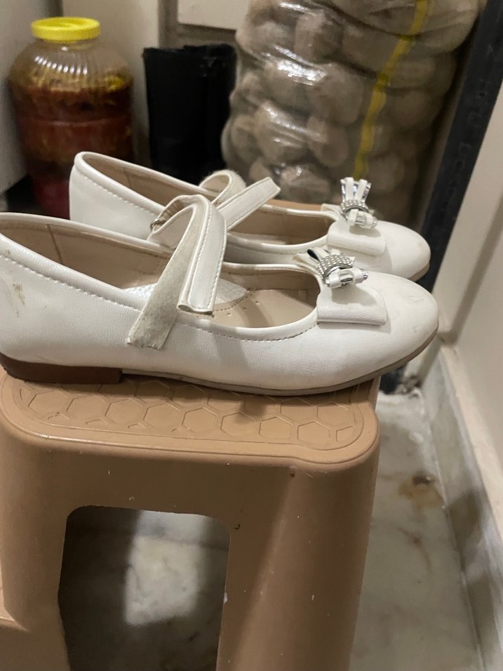 Kız Çocuk Beyaz Fiyonklu Babet Ayakkabı - Görsel 2