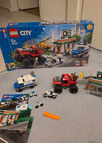 LEGO City 60245 Polis ve Kaçış Seti - Görsel 5