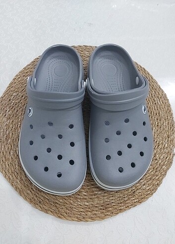 Crocs unisex terlik 40 numara 