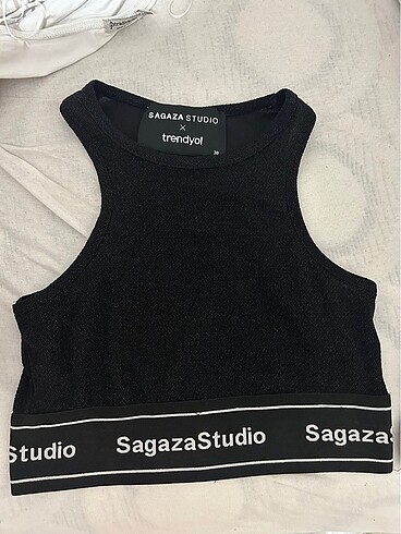 Sagaza transparan simli crop