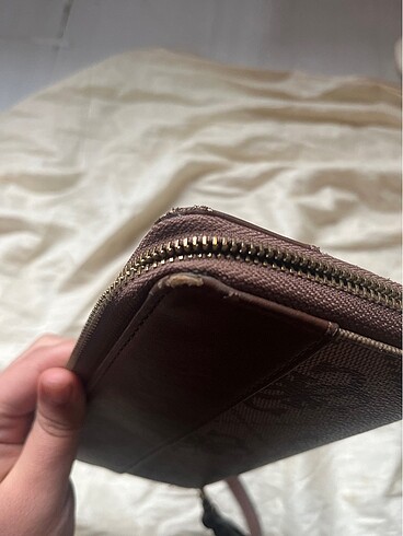 Orijinal guess cüzdan - Görsel 8