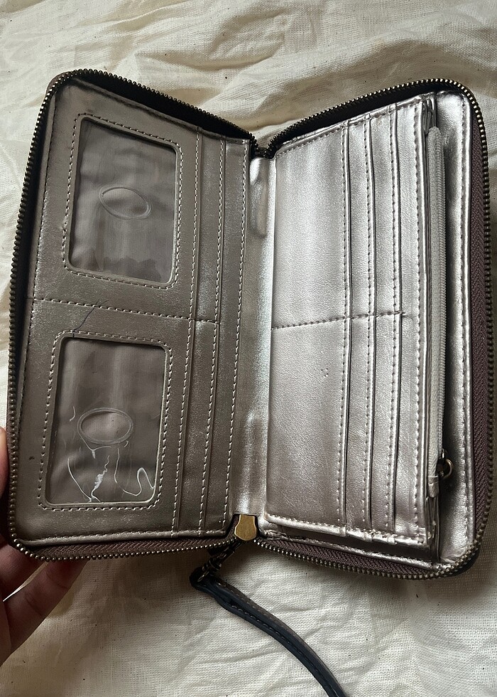 Orijinal guess cüzdan - Görsel 3