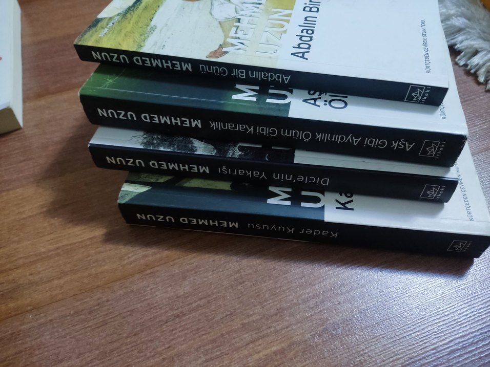 Mehmet Uzun kitapları tertemiz sıfır orjinal bandrollü - Görsel 2