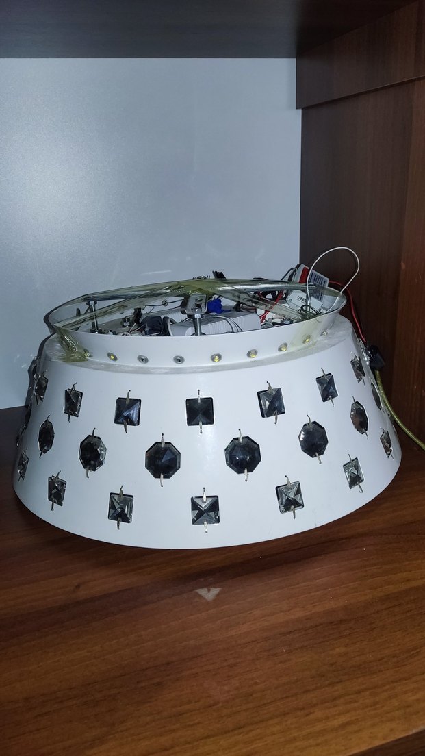 Beyaz Kristal Detaylı Tavan Lambası - Görsel 3