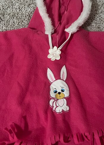 Kapüşonlu Pembe Kürklü Kız Panço - Görsel 2