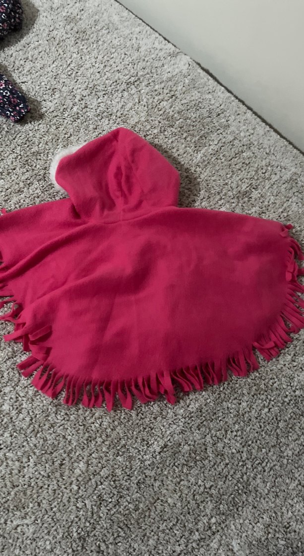 Kapüşonlu Pembe Kürklü Kız Panço - Görsel 4