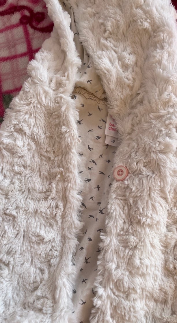 Kapüşonlu Beyaz Kız Peluş Yelek - Görsel 5