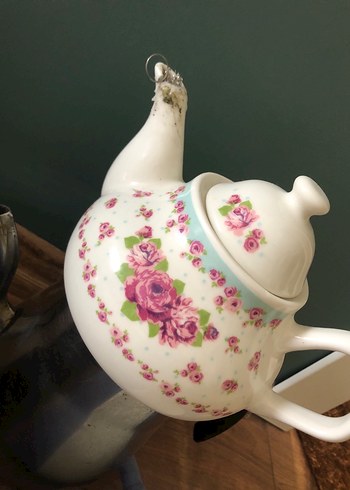 takaslık Beyaz Çaydanlık ve Plastik Çatal Seti - Görsel 5