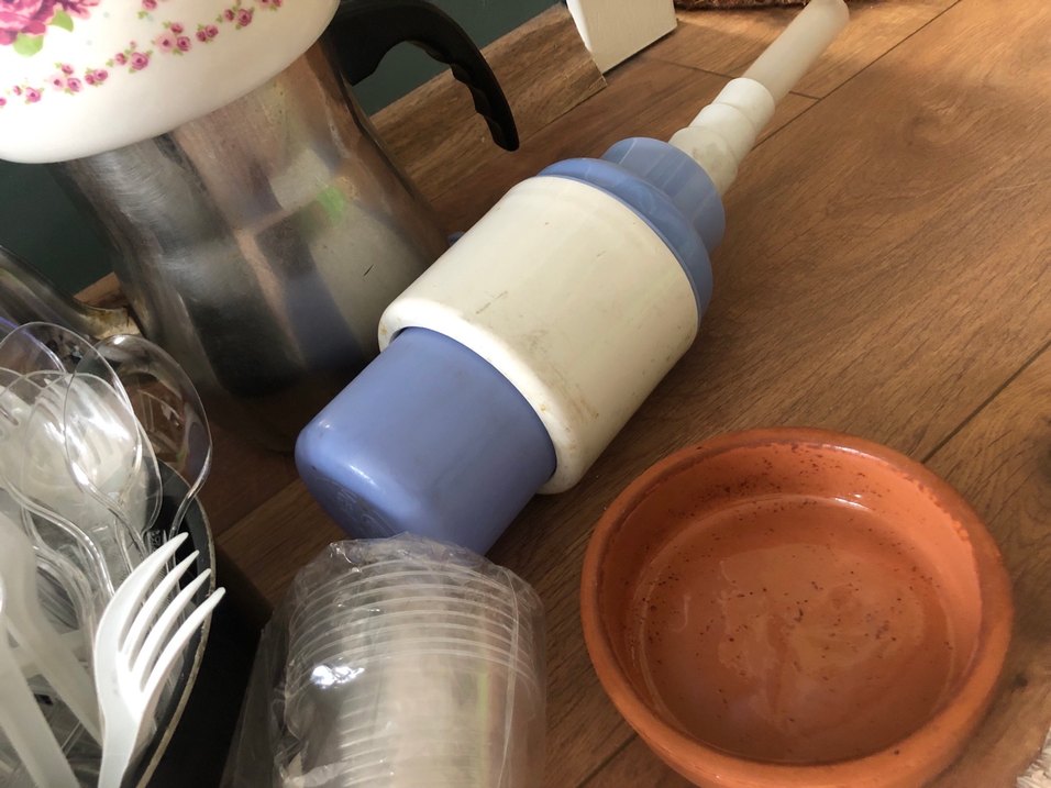 takaslık Beyaz Çaydanlık ve Plastik Çatal Seti - Görsel 4