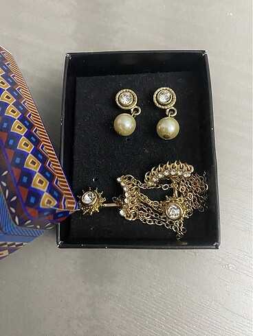  Beden altın Renk Avon ikili küpe