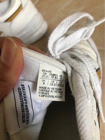 37,5 Beden beyaz Renk Asics kadın spor ayakkabı
