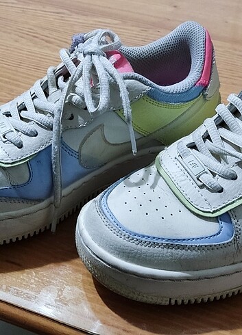 37,5 Beden beyaz Renk Orjinal Nike kadın ayakkabı 