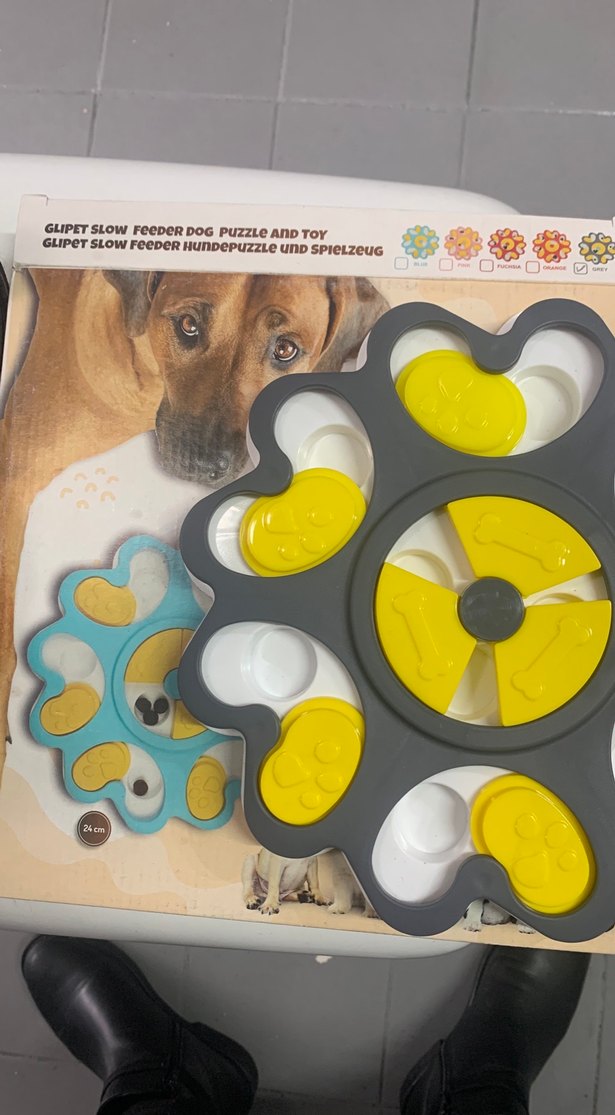 Sarı ve koyu renkli yavaş besleme eğitici oyuncak köpek - Görsel 2