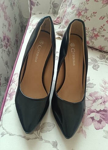 Siyah stiletto