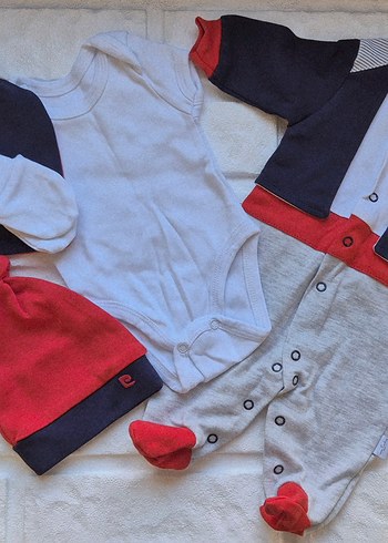 Pierre Cardin Yenidoğan