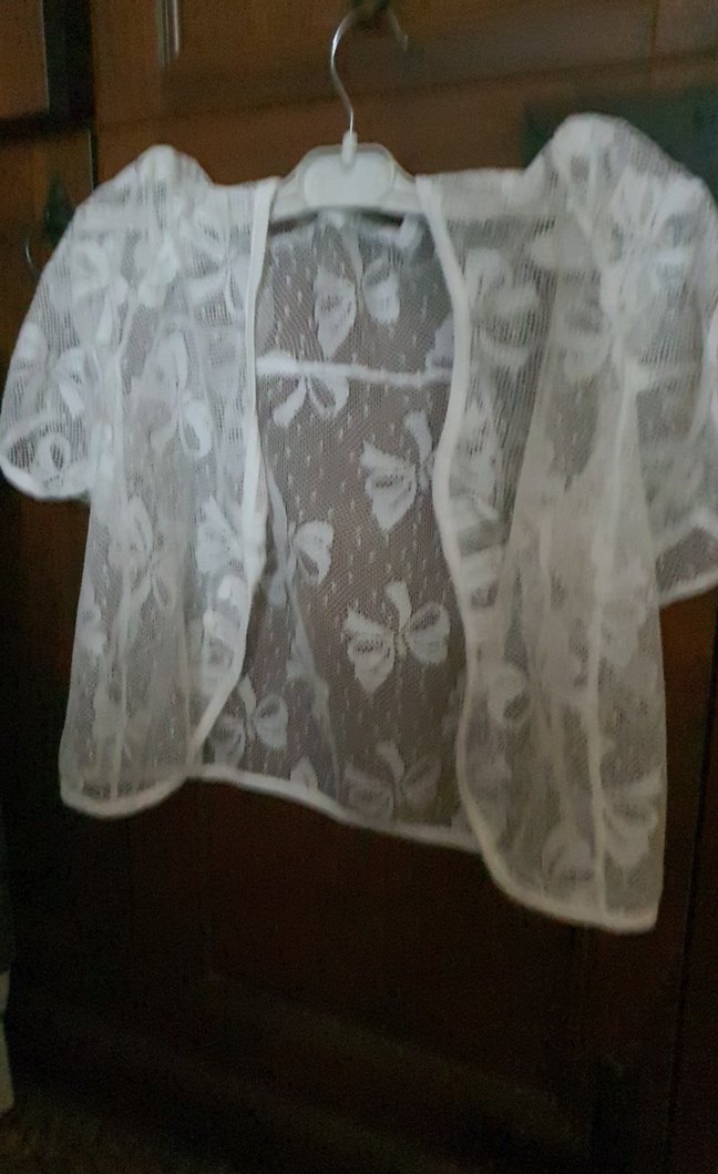 Beyaz Nakışlı Kız Çocuk Bolero - Görsel 4