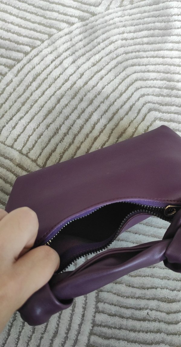 Mor Deri Kadın Omuz Çantası - Görsel 4