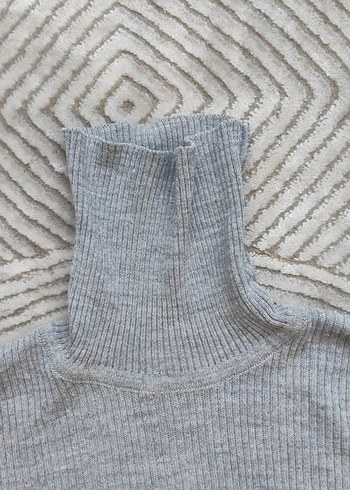 Gri Kadın Boğazlı Triko Kazak - Görsel 3