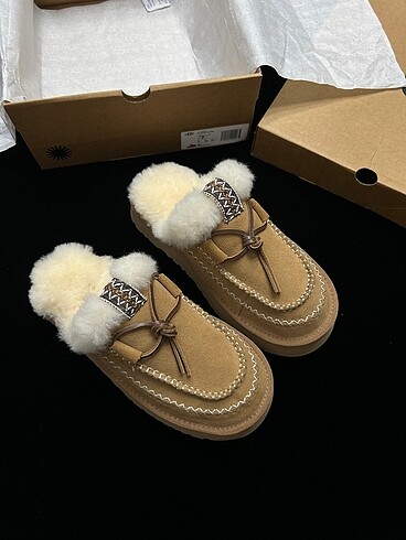 Ugg terlik