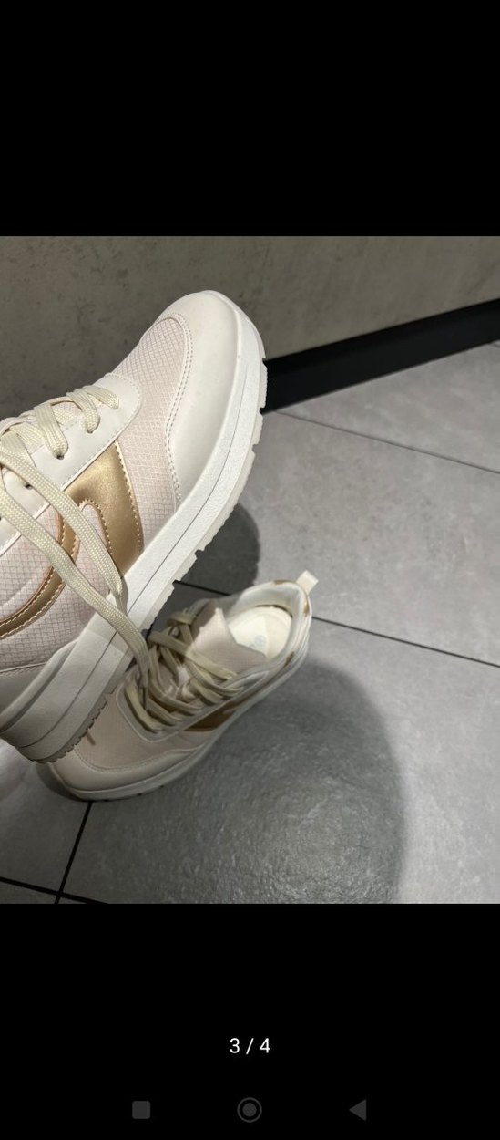 Beyaz Bağcıklı Kadın Spor Ayakkabı - Görsel 3