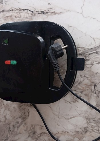 Siyah Sandviç ve Tost Makinesi - Görsel 2