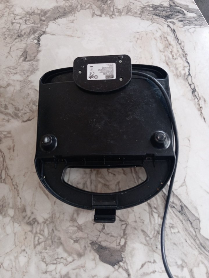 Siyah Sandviç ve Tost Makinesi - Görsel 5